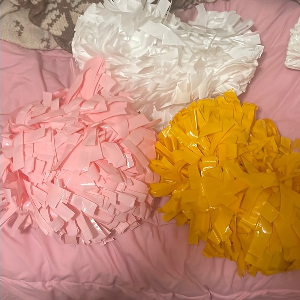 Varsity Spirit Pom Poms Set